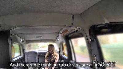 Cab Driver Gets Rimjob In Back Seat - hotmovs.com