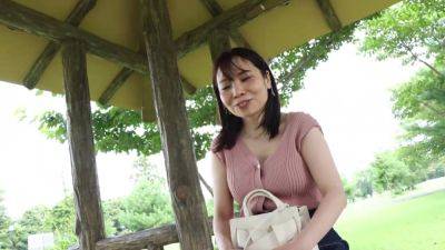 0002306_３０代の日本人女性が人妻NTRのエロハメ販促MGS19min - hclips.com - Japan