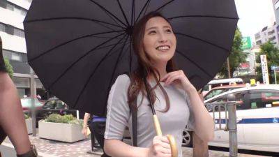 0000247_貧乳スレンダーの日本人女性がグラインド騎乗位する素人ナンパ絶頂セックス - upornia.com - Japan