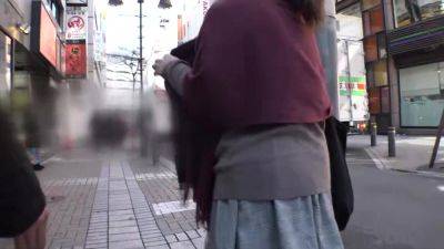0000566_巨乳の日本人女性が素人ナンパセックス - upornia.com - Japan