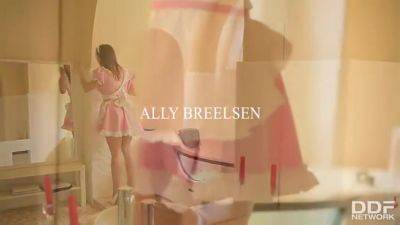 Ally Breelsen - Ally Breelsen - Maids Double Penetration Reception - hotmovs.com